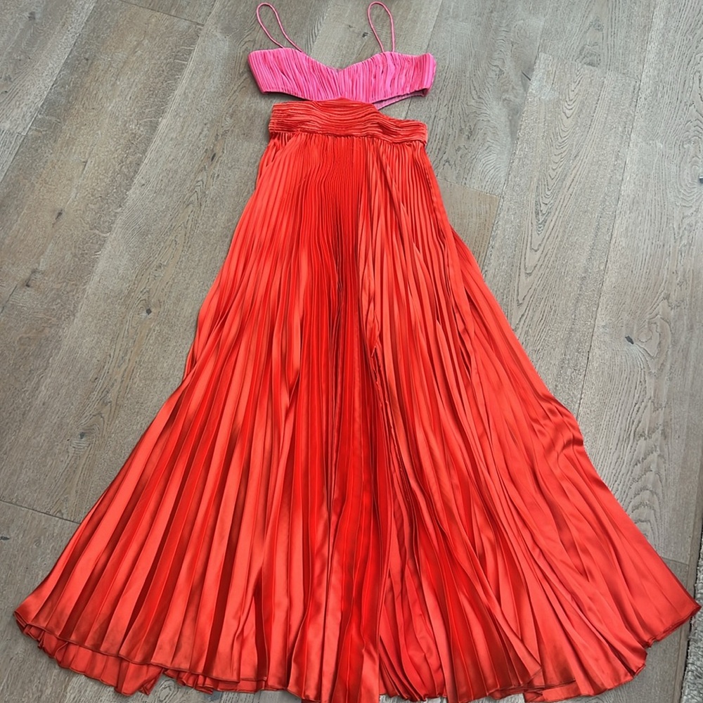 AMUR Satin Colorblock Pleated Gown in Orange and Pink Size 6